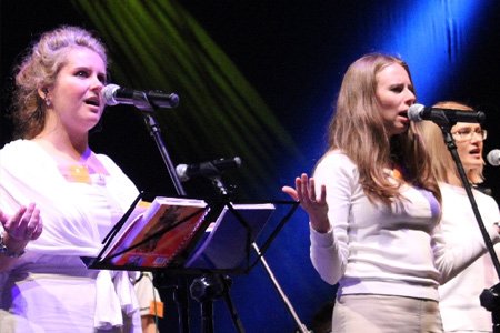 Koncert Ewangelizacyjny i Modlitwa Uwielbienia